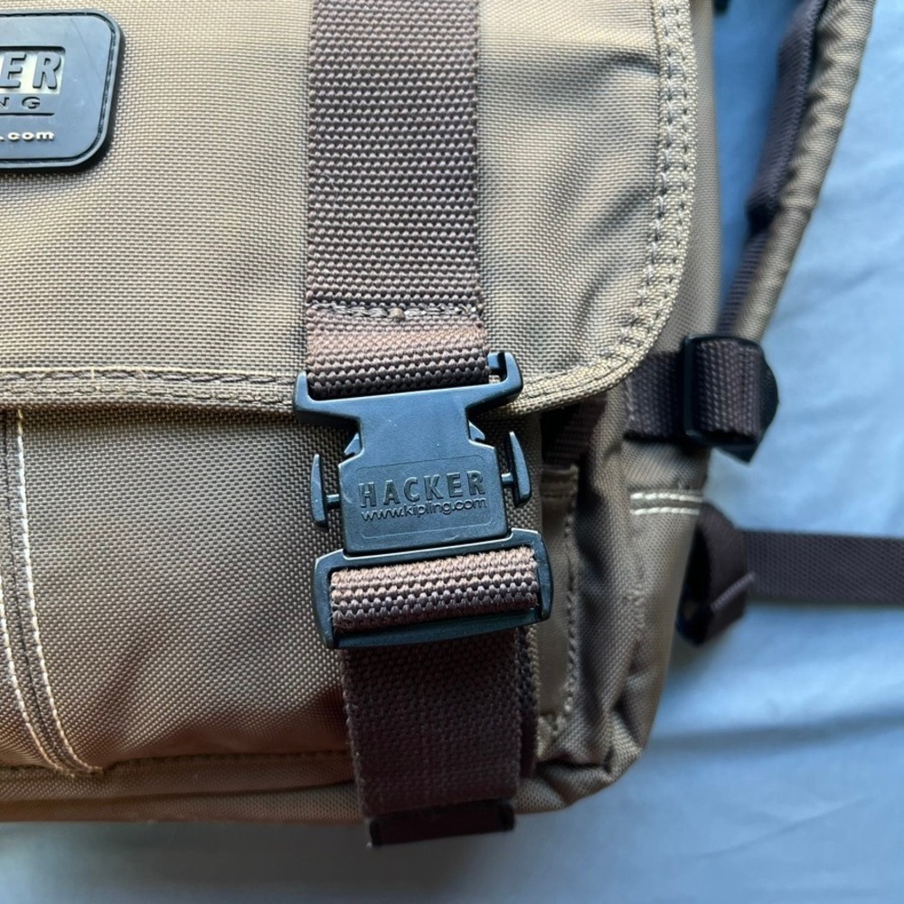 Kipling Hacker Messenger Bag Backpack Laptop Tabl… - image 4